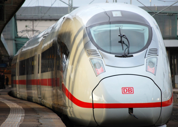 Explotarán ocho consorcios al Tren Maya durante 60 años