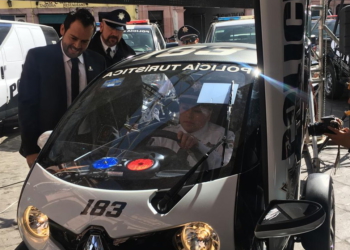 Promete Ulises Mejía orientar impuestos a mejora de calles y servicios