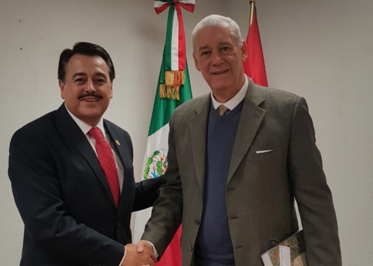 Alfredo Femat y embajador de Cuba buscan estrechar colaboración bilateral