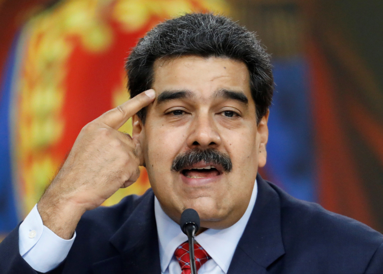 Aumenta EEUU presión a Maduro con sanciones petroleras
