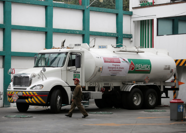 Regularizará Pemex eventualmente abasto de combustible