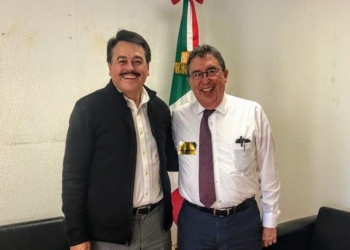 Busca Femat solución a los problemas de la educación media en Zacatecas