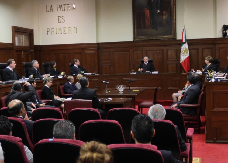 Reducirán finalmente 25% percepciones de ministros de la SCJN