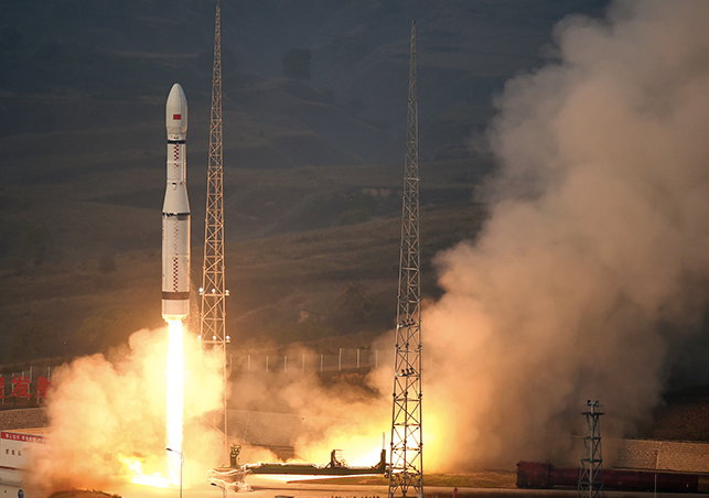 China prepara lanzamiento del cohete Long March-6 al espacio en 2020