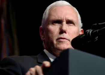 Mike Pence pide que se termine el gobierno de Maduro en Venezuela