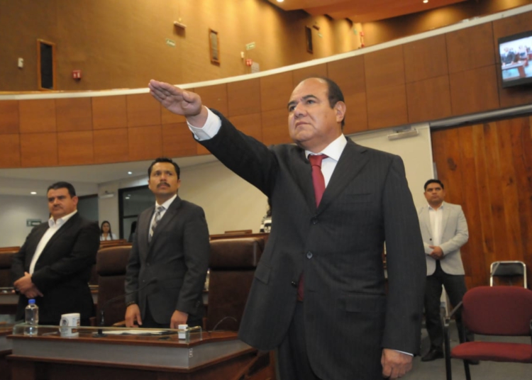 Designan a Le Roy Barragán como Secretario General de la Legislatura