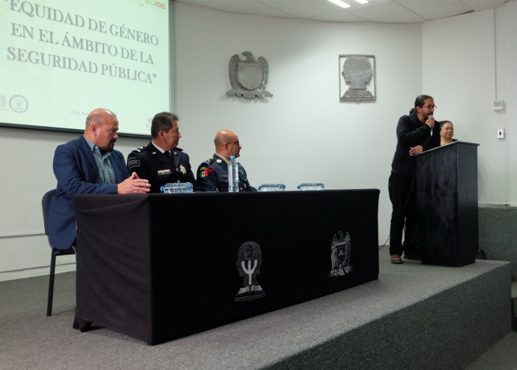 Charlan sobre equidad de género en la seguridad pública