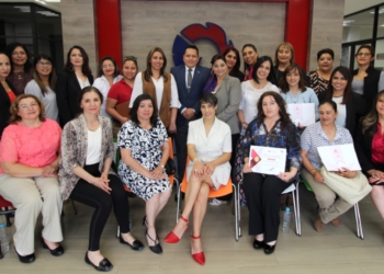 Reconoce Canacintra a las mujeres en la industria