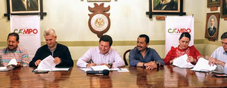 Para cumplir a productores, firman convenio por 8.6 MDM