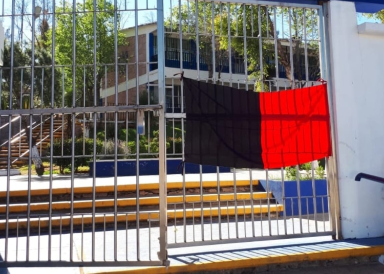 En paro. Exigen cumplimiento del Contrato Colectivo de Trabajo