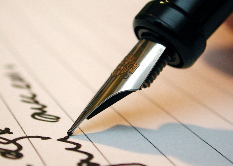 Más retórica y menos falacias