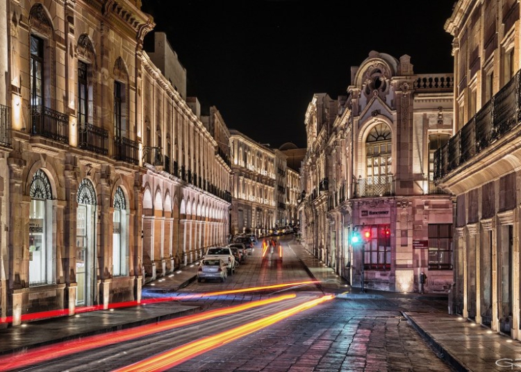 Ulises Mejía propone incrementar el turismo