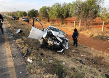 Choque múltiple deja saldo de un muerto y dos heridos