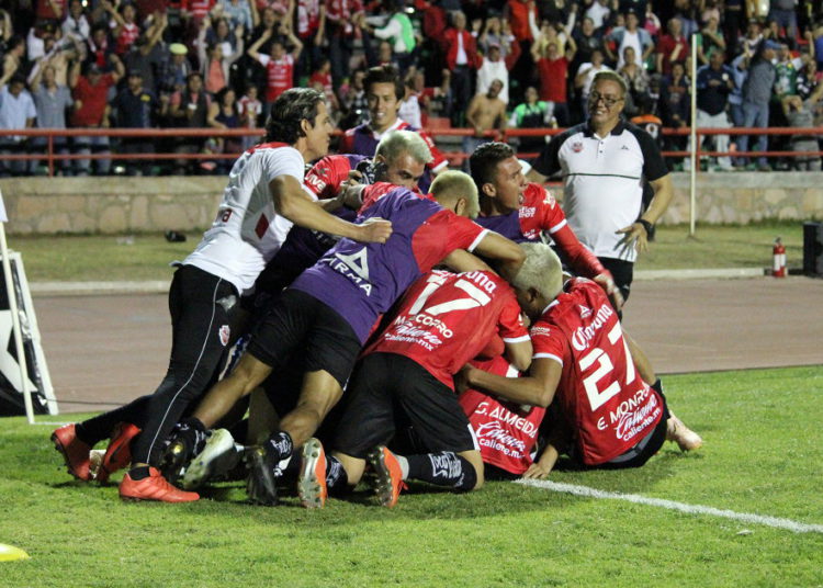 Mineros avanza a semifinales