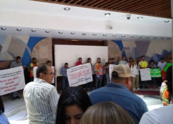 Afectados por bloqueo en Peñasquito exigen intervención de autoridades en el conflicto