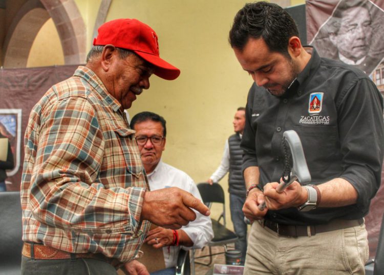 Apoya gobierno capitalino a 2 mil personas con aparatos funcionales