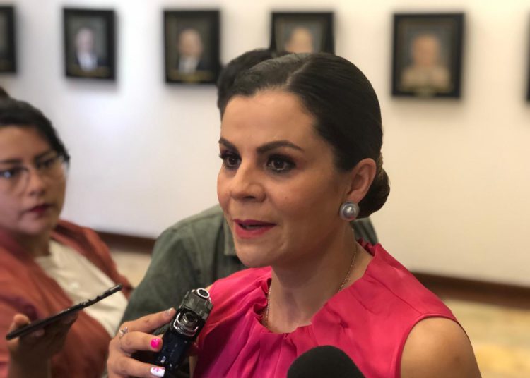 Cancela SEDIF programas sociales estatales y responsabiliza al Gobierno Federal