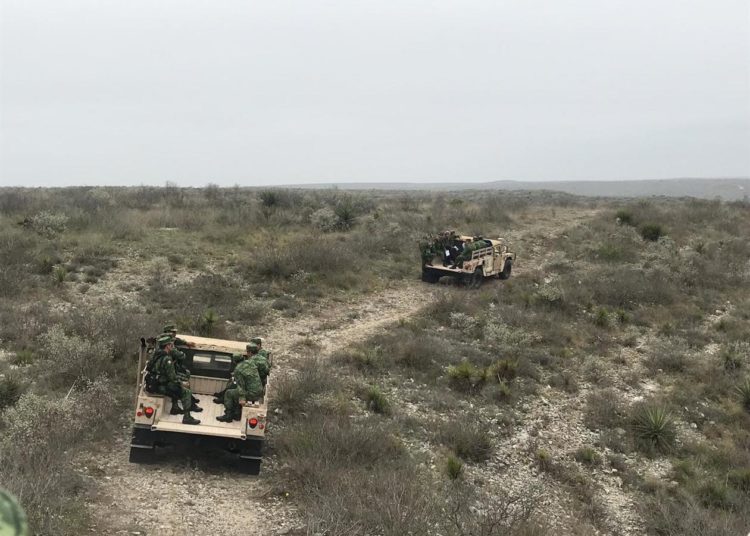 Cuerpos de seguridad buscan avión desaparecido en Monclova