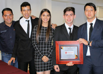 Representan a Zacatecas 16 jóvenes de Cecytez en Concurso Nacional de Creatividad Tecnológica