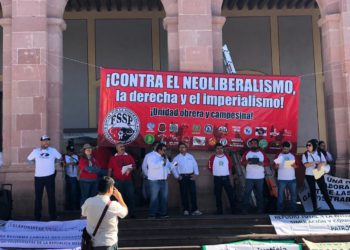 Marchan sindicatos; exigen mejores condiciones laborales