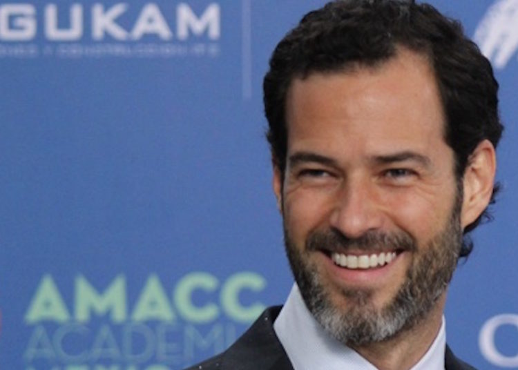 Emiliano Salinas es señalado como “coconspirador” de líder de supuesta secta sexual