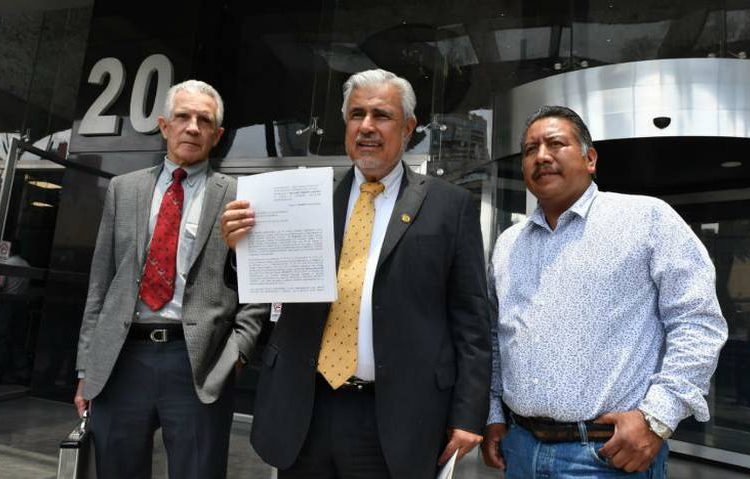 Cumple con su amenaza y arremete en tribunales contra Peñasquito