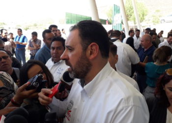 Que diga la Auditoría quiénes son los aviadores: Tello