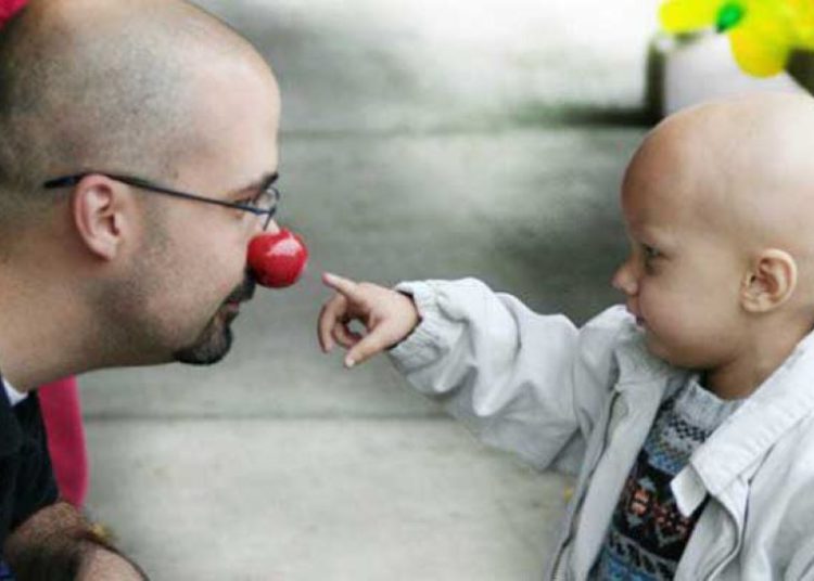 De uno a 28 días, licencia laboral para padres de niños con cáncer