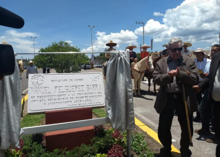 Honran a Manuel Felguérez