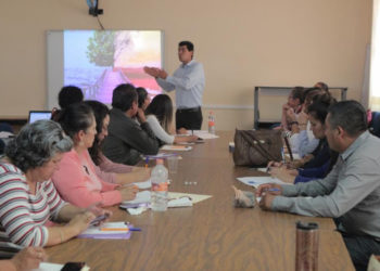 Reciben 464 escuelas estatales más de 20 mdp