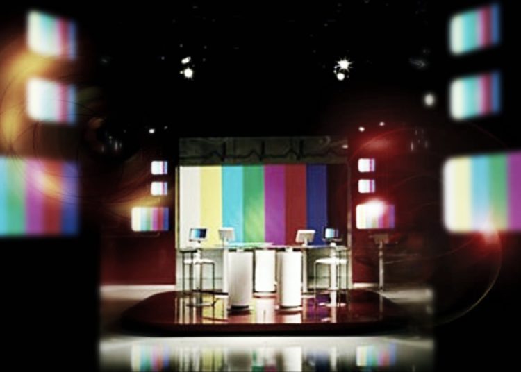 Código político: Desempleo y controversia en medios de comunicación