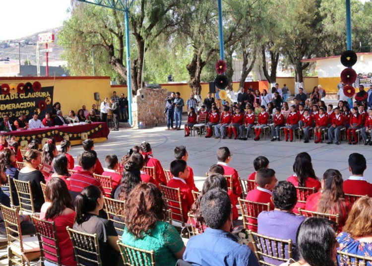 Fortalecimiento a infraestructura escolar ofrece Mejía Haro en la capital