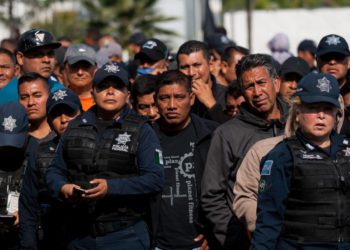 Cerca de 8 mil policías federales exigen indemnización