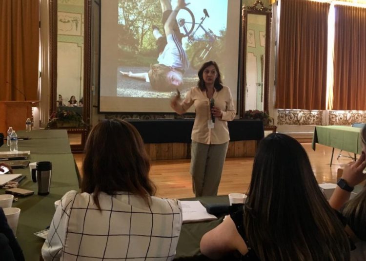 Actualiza la UAZ habilidades de odontopediatras