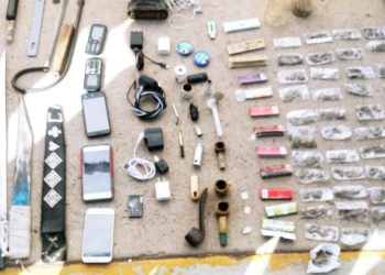 Recuperan armas, teléfonos y drogas en revisión al Cerereso de Cieneguillas