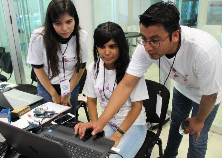 Invitan a jóvenes a participar en los clubes de ciencia del Cozcyt