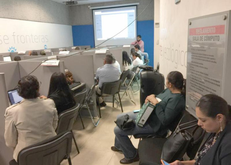 Capacitan a funcionarios municipales en aplicación de recursos federales