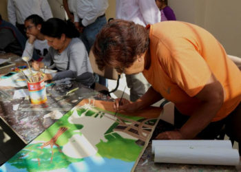 Centros UNE ofrecen variedad de talleres