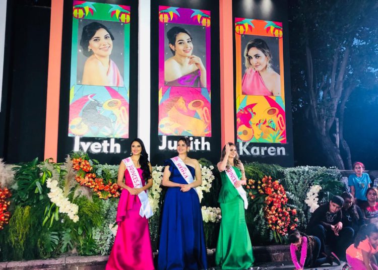 Presentan fotografías de la corte real de la Fenaza 2019