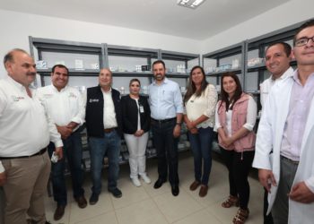 Beneficia Tello a familias de Joaquín Amaro con centro de salud