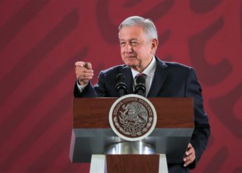 Niega AMLO ser socio de 26 empresas: “Me rayé”