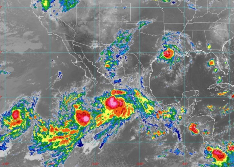 “Lorena” evoluciona a huracán Categoría 1