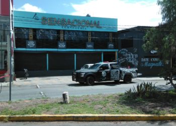 Balean Bar la Sensacional, no hay heridos
