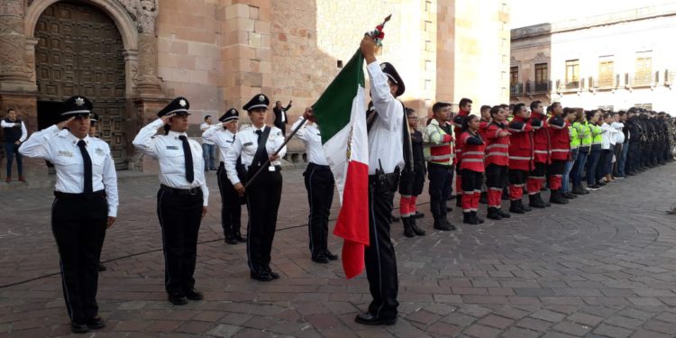 Entregan patrullas y equipo a la Policía de Proximidad Social