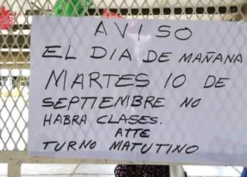 Suspenden clases 20 planteles de Oaxaca por presunta amenaza en WhatsApp