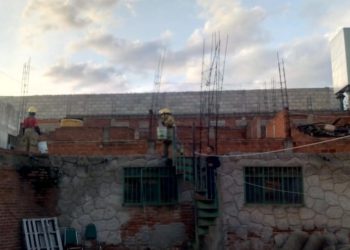 Se incendia habitación en la zona de tolerancia