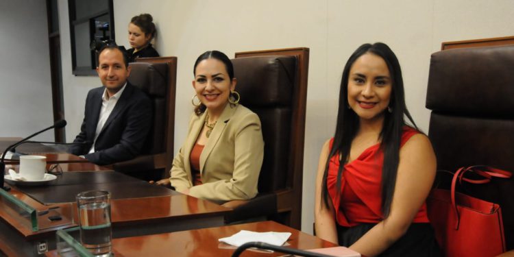 LXIII legislatura presenta primer informe de actividades