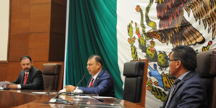 LXIII legislatura presenta primer informe de actividades