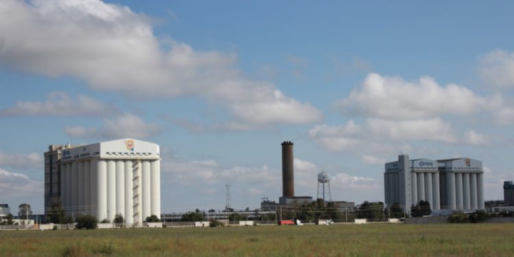 Gobierno del estado interviene en toma de la planta de Grupo Modelo en Calera