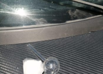 Detiene PEP a tres en posesión de drogas